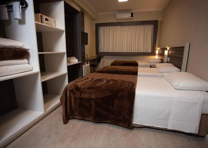 Hotel Master Express Dom Pedro Ii - Proximo Ao Consulado Americano E Aeroporto Porto Alegre