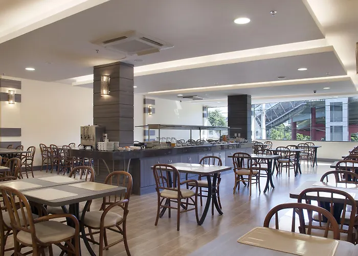 Hotel Master Express Dom Pedro Ii - Proximo Ao Consulado Americano E Aeroporto